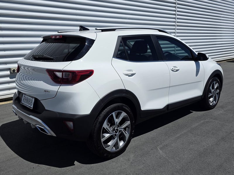2025 Kia Stonic GT-Line + 1.0 Turbo GDI Petrol... image 4