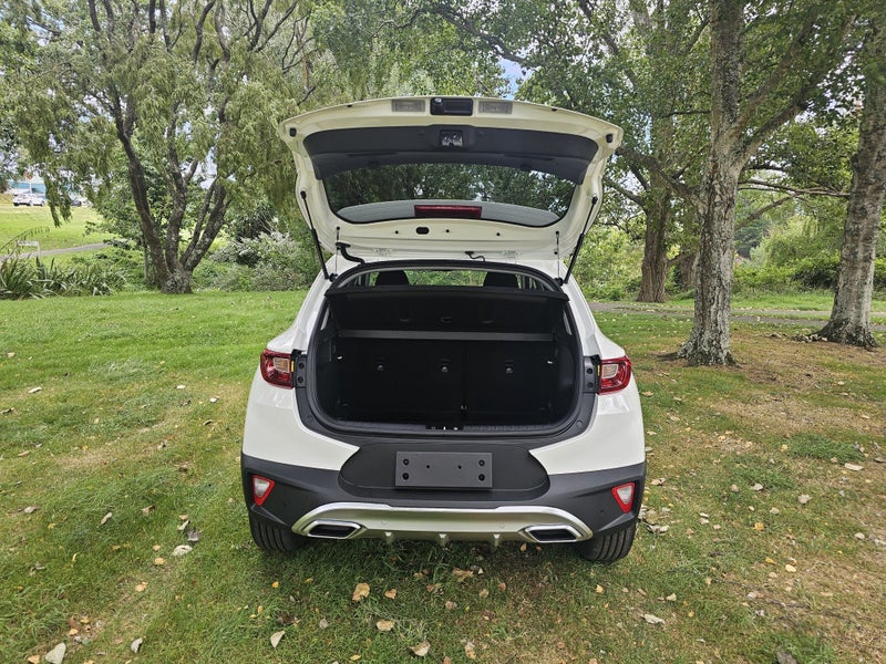 2025 Kia Stonic GT-LINE+ 1.0PT image 5