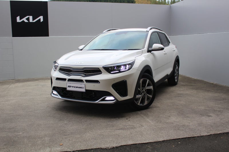 2025 Kia Stonic GT-LINE Plus 1.0 Turbo 7-Speed... image 2