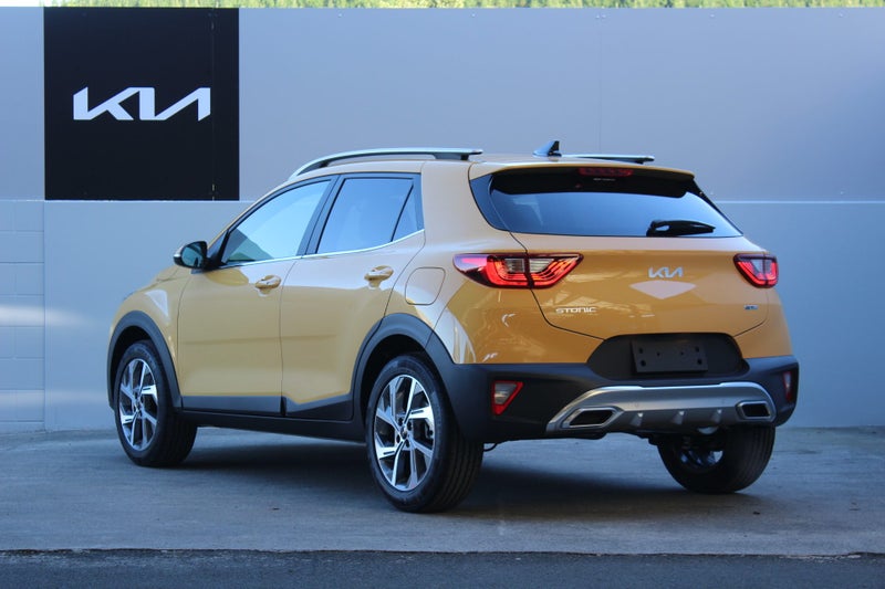 2025 Kia Stonic GT-LINE Plus 1.0 Turbo 7-Speed... image 5