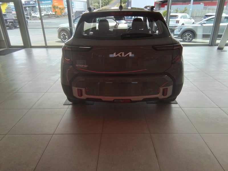 2025 Kia Stonic LX 1.0 turbo 7 speed auto image 5