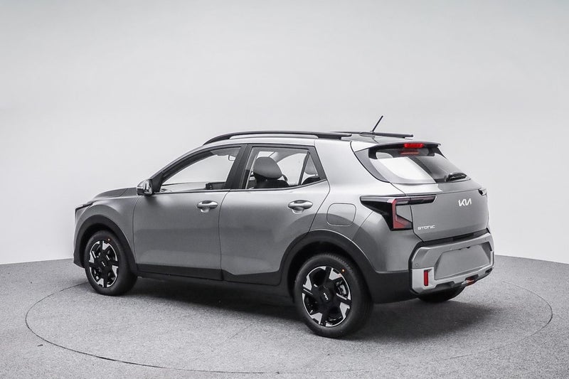 2025 Kia Stonic LX 1.0T Gasoline image 5