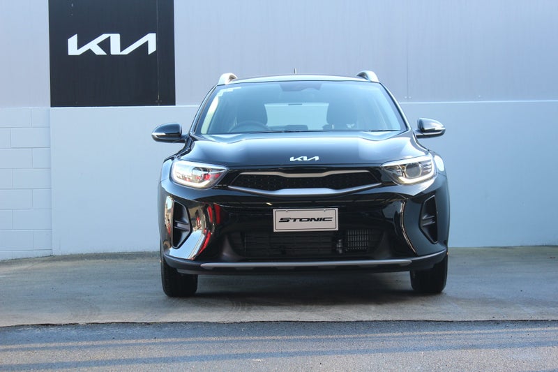2025 Kia Stonic SX 1.0L Turbo 7-Speed Auto Hatc... image 3