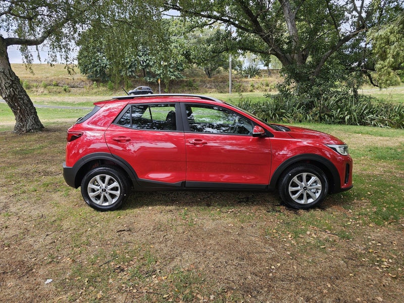 2025 Kia Stonic SX 1.0PT/7AM image 2