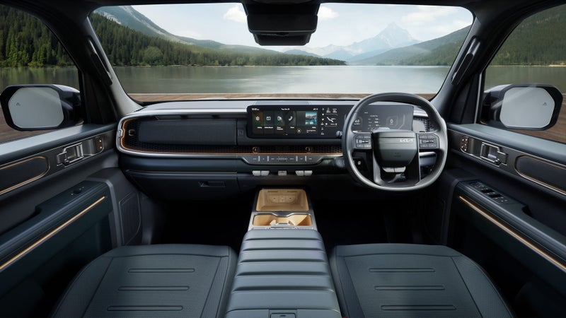 2025 Kia Tasman 2.2D DC X-Line 4WD Auto image 2