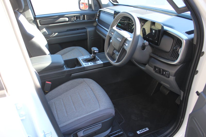 2025 Kia Tasman TX 2.2L Turbo Diesel Auto 4WD image 3