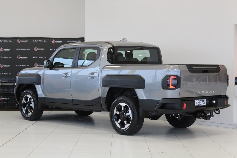 2025 Kia Tasman TX-S 2.2L 4WD DIESEL TURBO 3.5T... image 5