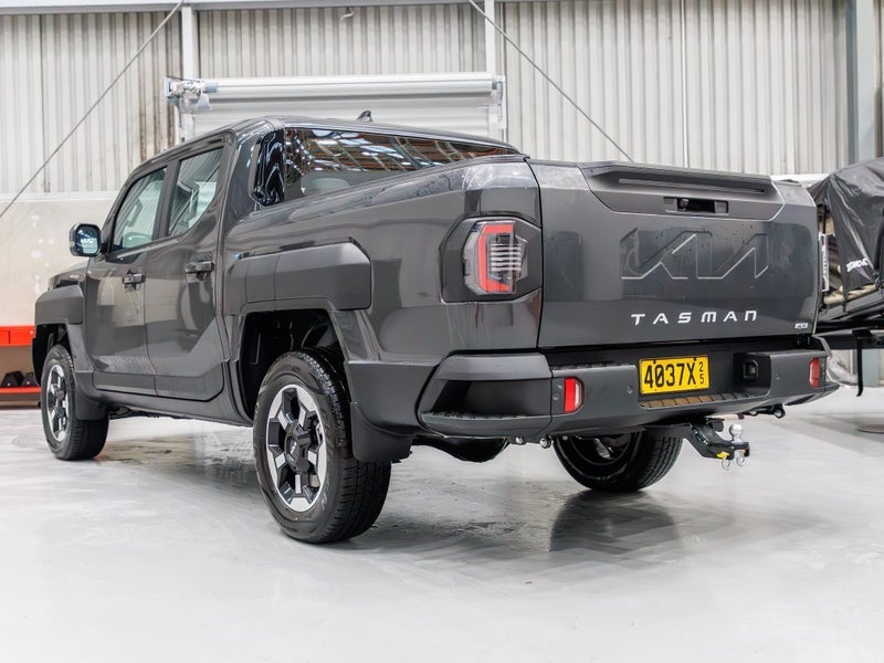 2025 Kia Tasman TX-S image 2