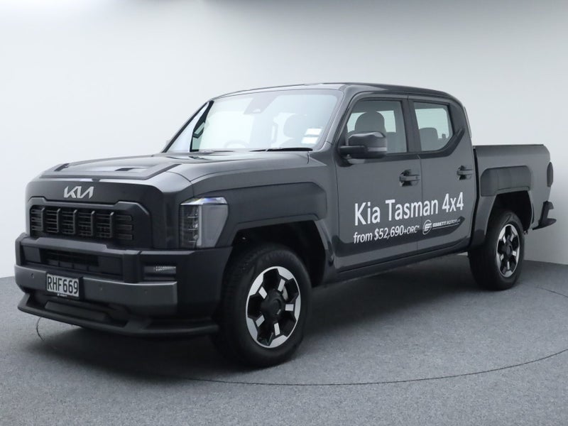 2025 Kia Tasman TXR image 3