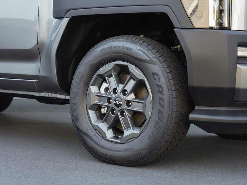 2025 Kia Tasman TXR 2.2D 4WD D/Cab Wellside 4Dr... image 4