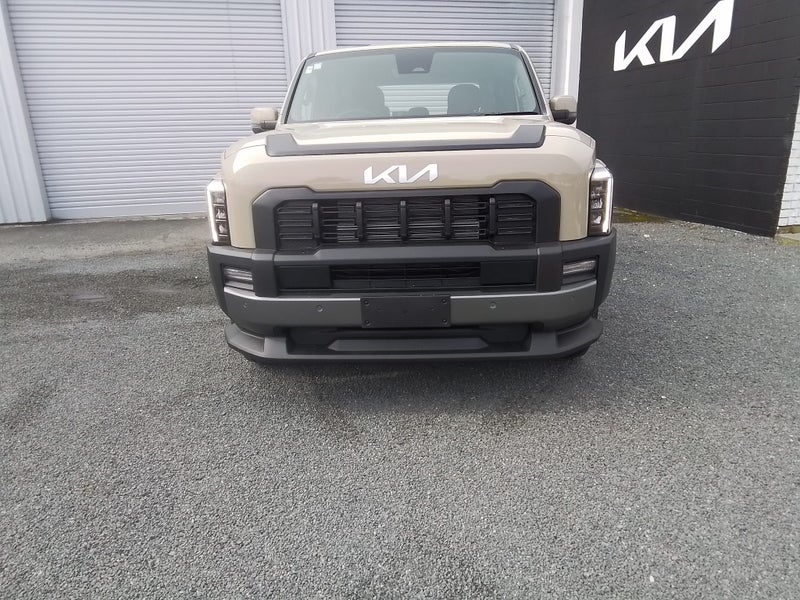 2025 Kia Tasman TXR 4 WD 2.2 Diesel 8 speed auto image 2