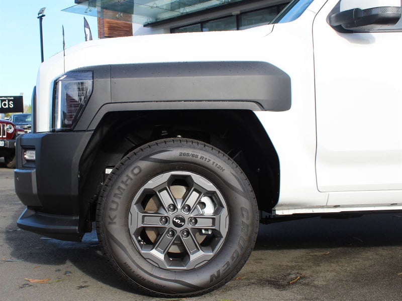 2025 Kia Tasman TXR 4WD Wellside image 2