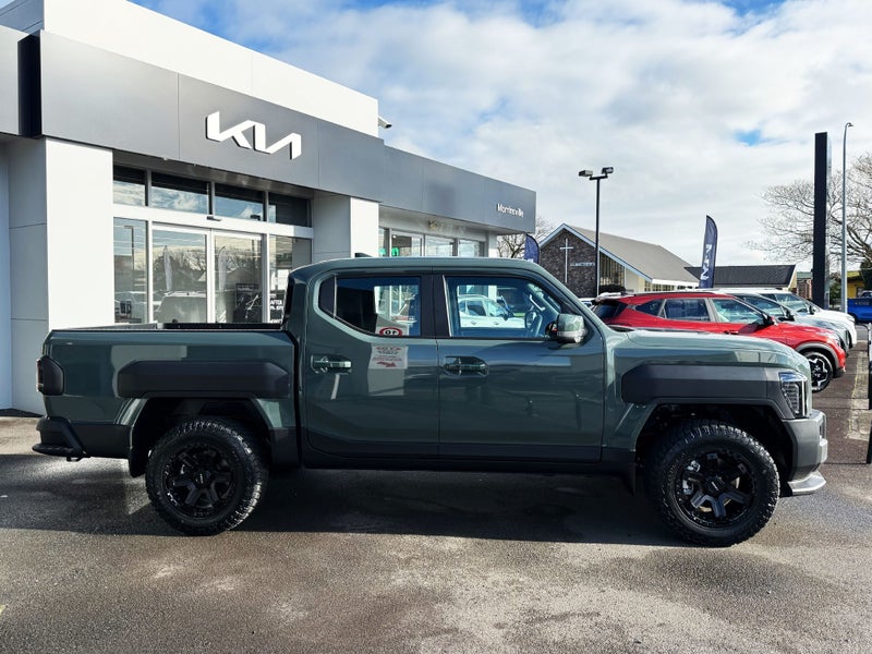 2025 Kia Tasman TXS 4WD image 4