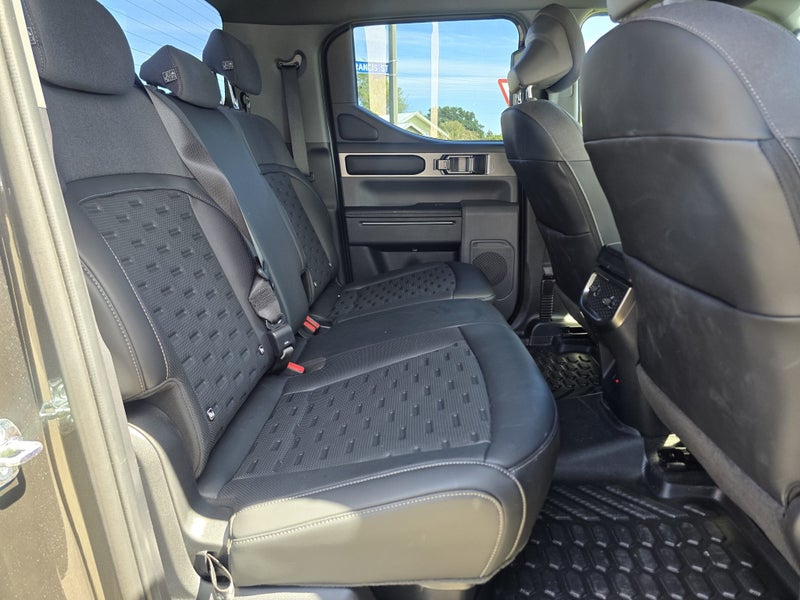 2025 Kia Tasman TXS 4WD 2.2 - image 3