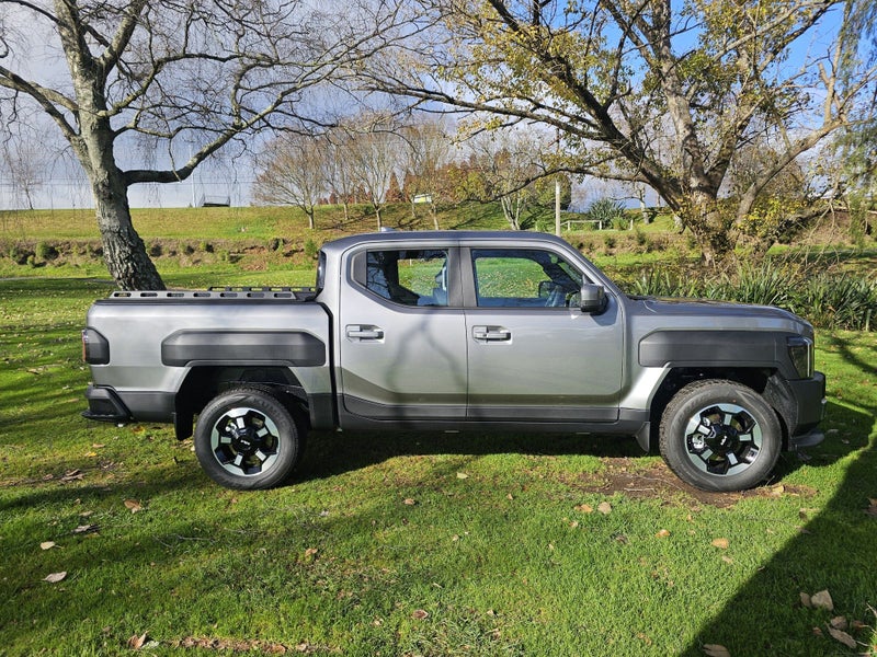 2025 Kia Tasman TXS 4WD WELLSIDE 2.2 image 2