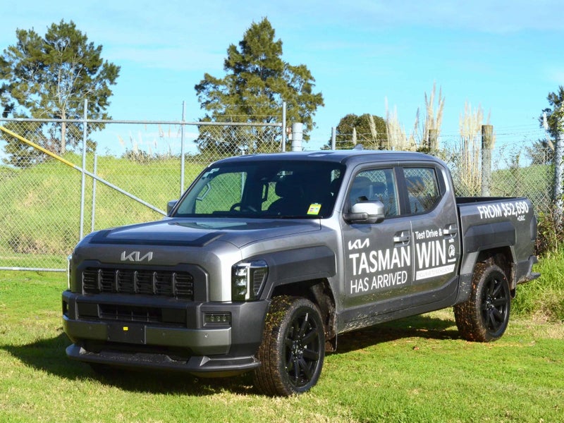 2025 Kia Tasman TXS 4x4 2.2D image 2