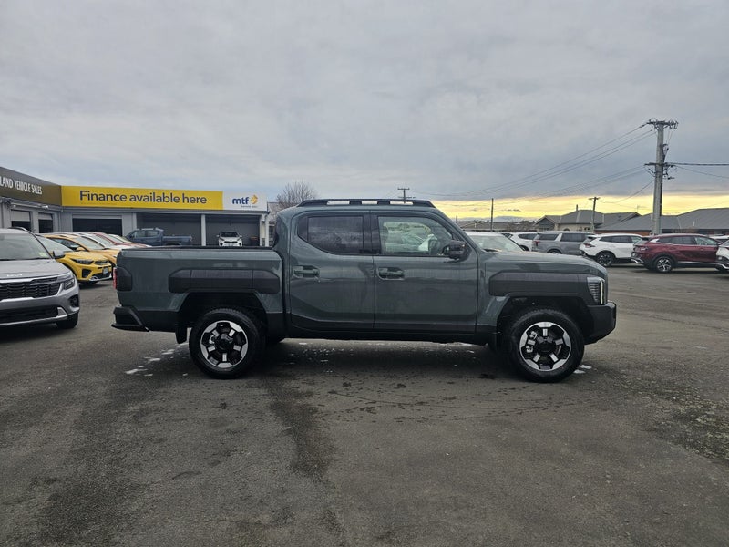 2025 Kia Tasman X-Line 2.2 Diesel 4WD image 4