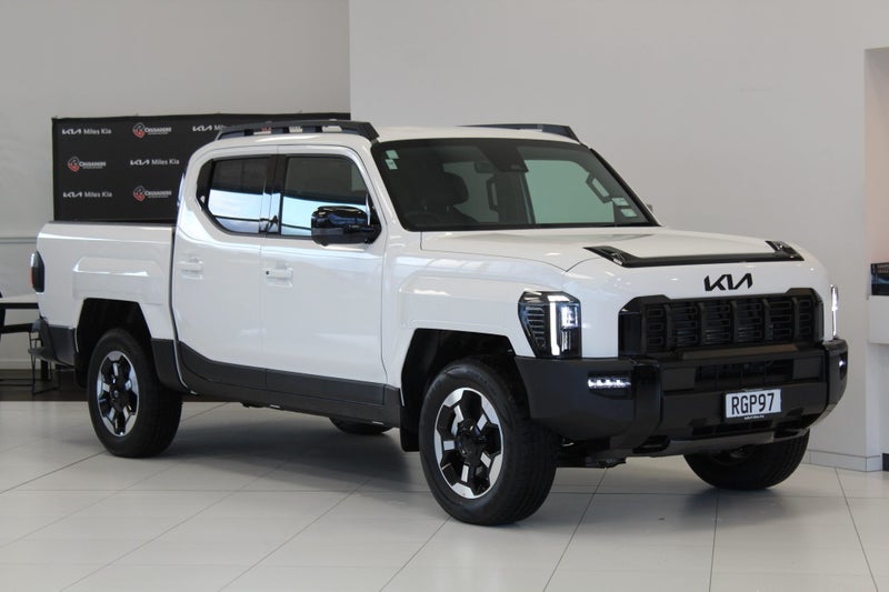2025 Kia Tasman X-Line 4WD 2.2L TURBO DIESEL image 2