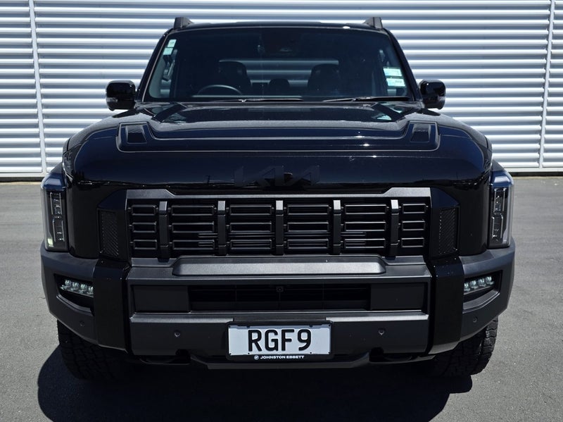 2025 Kia Tasman X-Line 4WD Wellside image 2