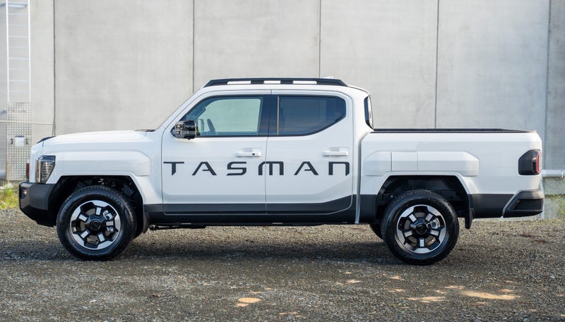 2025 Kia Tasman X-Line 4Wd Wellside image 5