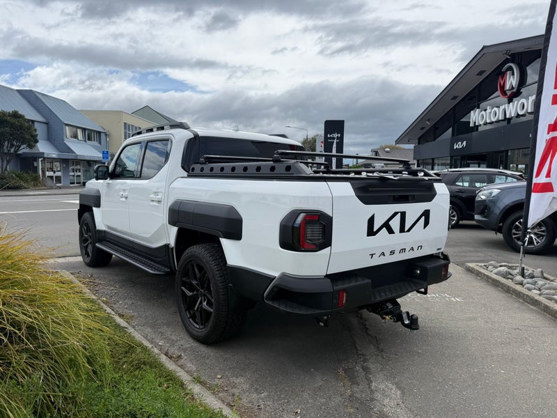 2025 Kia Tasman X-Line 4WD Wellside - image 4