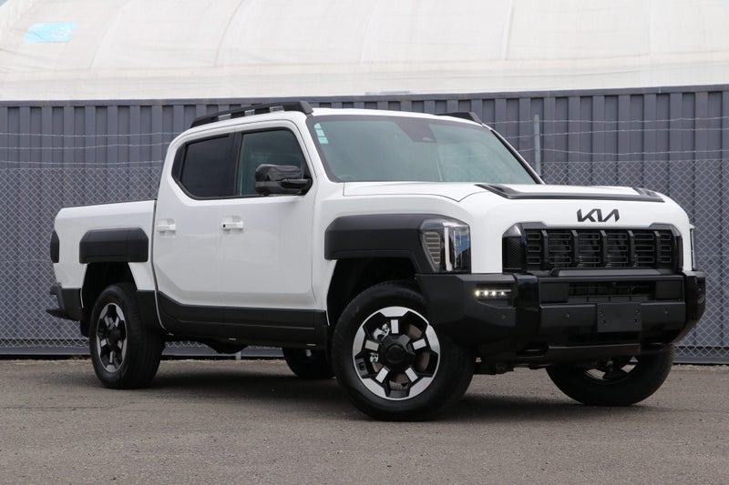 2025 Kia Tasman X-Line 4WD Wellside image 1