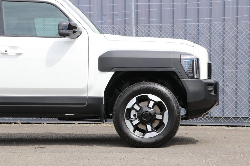 2025 Kia Tasman X-Line 4WD Wellside image 4