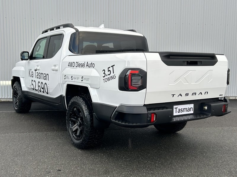 2025 Kia Tasman X-Line 4Wd Wellside image 4