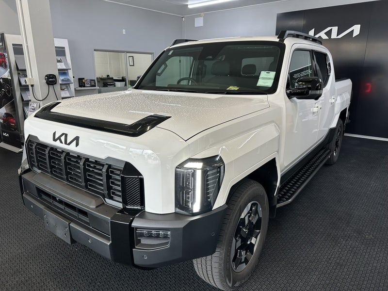 2025 Kia Tasman X-Line 4Wd Wellside image 4