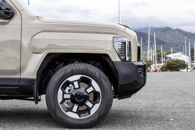 2025 Kia Tasman X-Line 4WD Wellside image 4