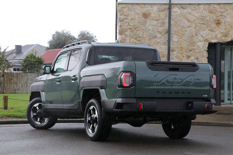 2025 Kia Tasman X-Line 4WD Wellside image 2