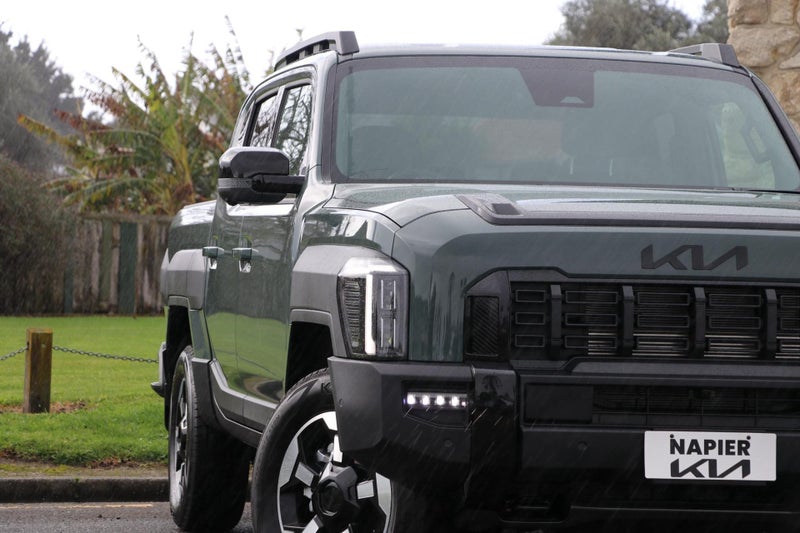 2025 Kia Tasman X-Line 4WD Wellside image 3
