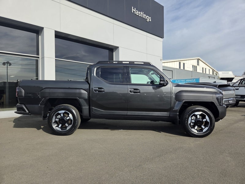 2025 Kia Tasman X-LINE DOUBLE CAB WELLSIDE 2.2D... image 2