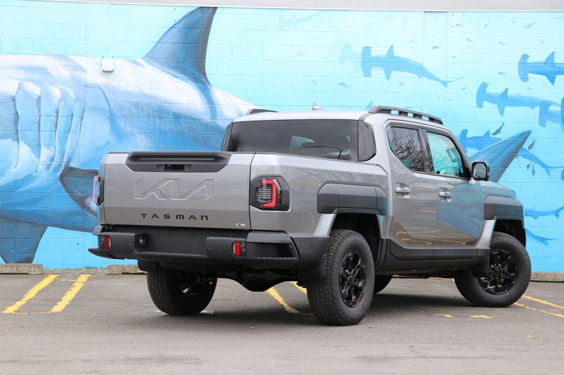 2025 Kia Tasman X-Pro 2.2 Diesel 4WD Dual Cab image 5