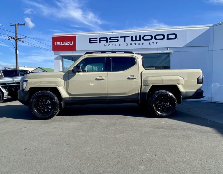 2025 Kia Tasman X-Pro 2.2 Diesel 4WD Dual Cab FF image 2