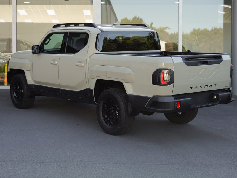 2025 Kia Tasman X-Pro 2.2D 4WD D/Cab Wellside 4... image 2