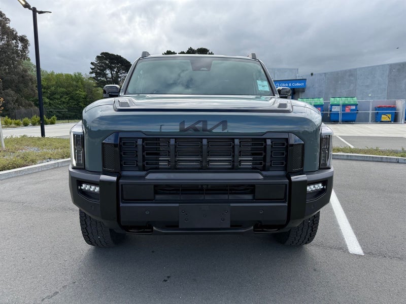 2025 Kia Tasman X-Pro 4WD 2.2DT Double Cab 8Auto image 2