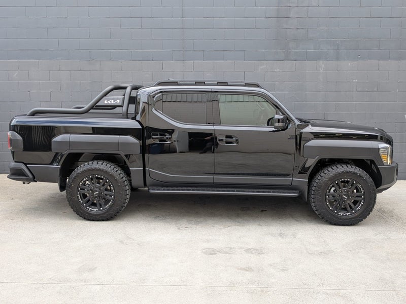 2025 Kia Tasman X-Pro 4WD 2.2L Diesel image 3