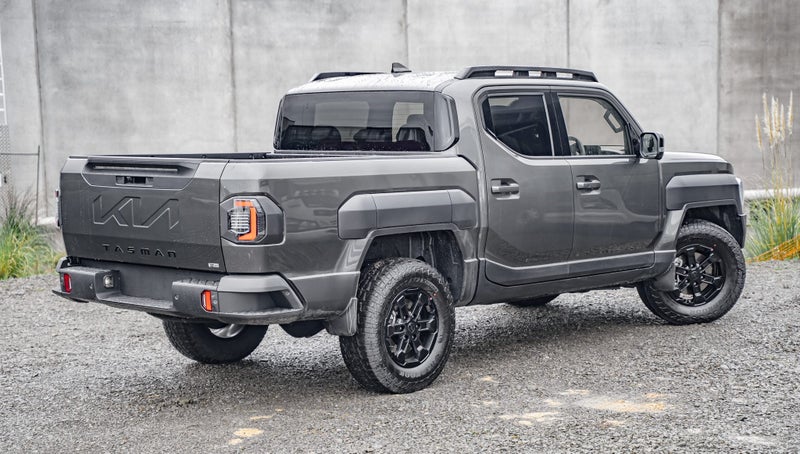 2025 Kia Tasman X-Pro 4Wd Wellside image 2
