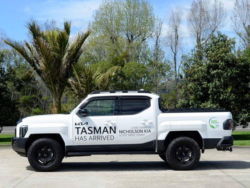 2025 Kia Tasman X-Pro 4x4 2.2D image 5