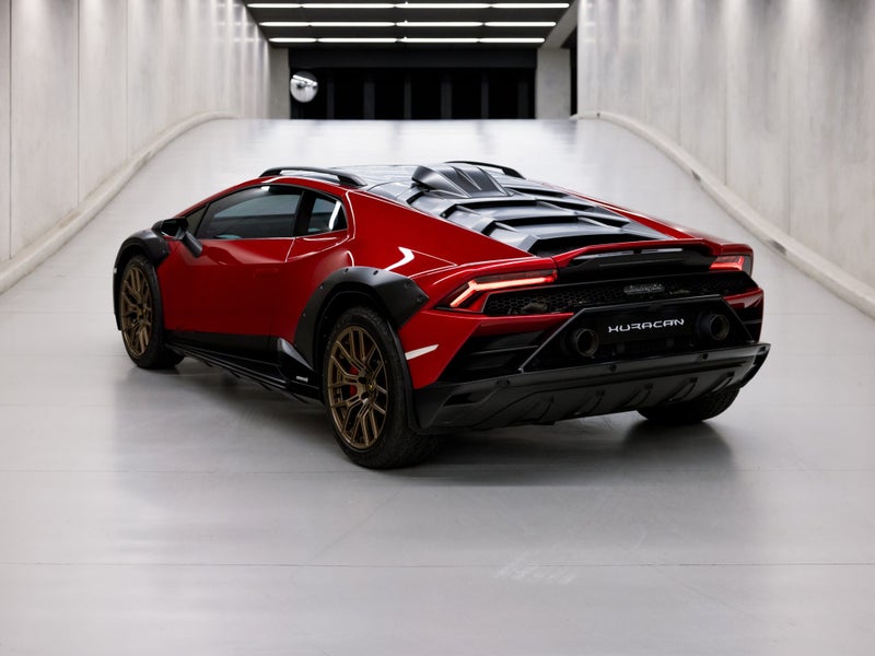 2025 Lamborghini Huracan Sterrato image 4