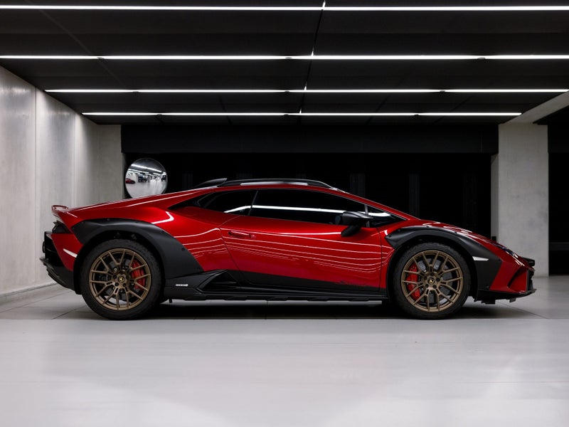 2025 Lamborghini Huracan Sterrato image 5