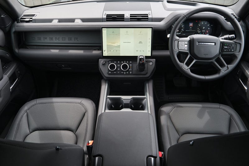 2025 Land Rover Defender 110 425 EDITION image 5