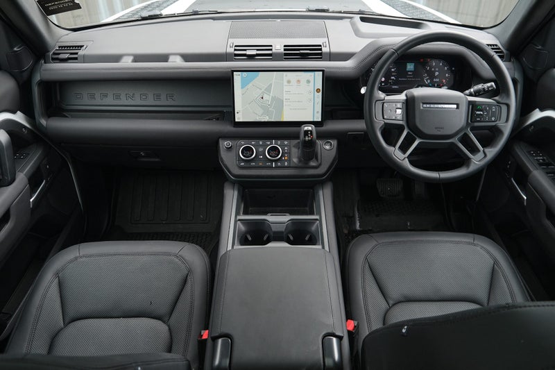 2025 Land Rover Defender 110 425 EDITION image 5