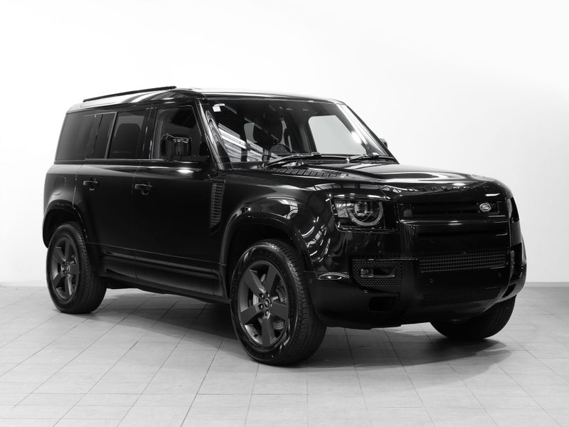 2025 Land Rover Defender 110 D300 X-DYNAMIC HSE image 1