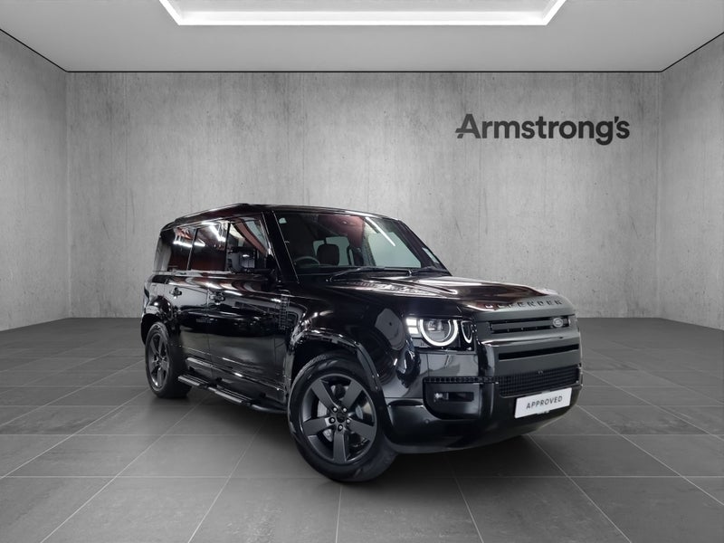 2025 Land Rover Defender 110 D350 X-Dynamic SE image 1