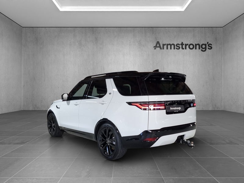 2025 Land Rover Discovery D250 Dynamic SE image 3