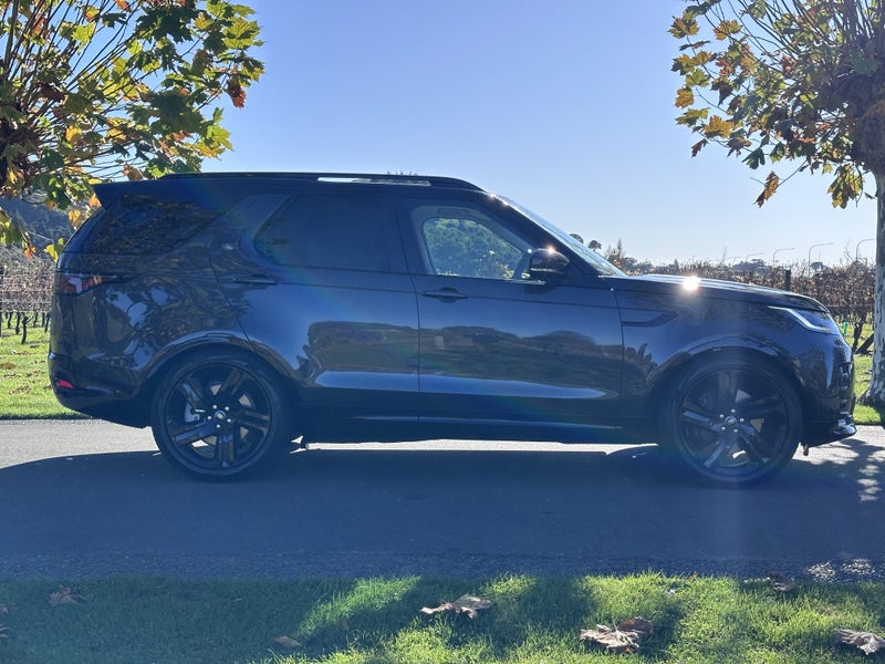 2025 Land Rover Discovery D350 Dynamic Hse 3.0 image 2