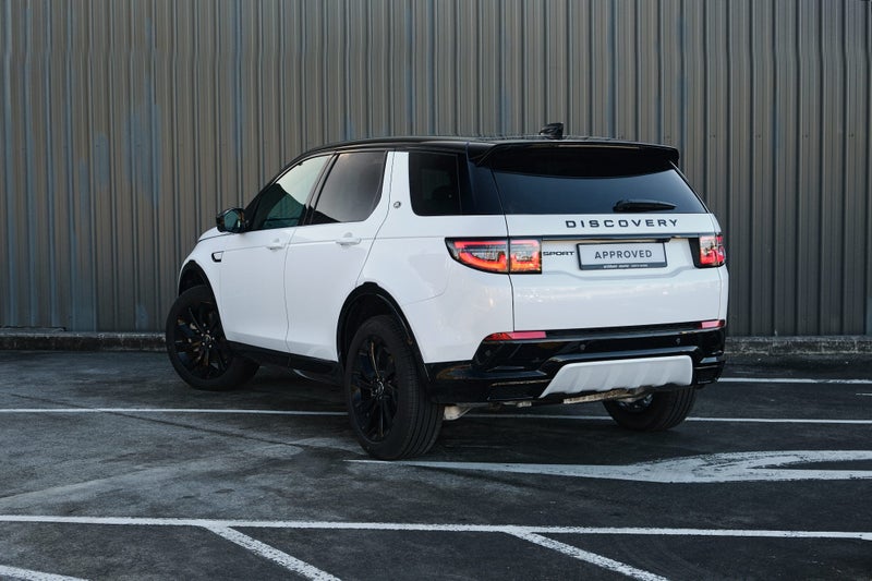 2025 Land Rover Discovery Sport P250 Dynamic SE image 2