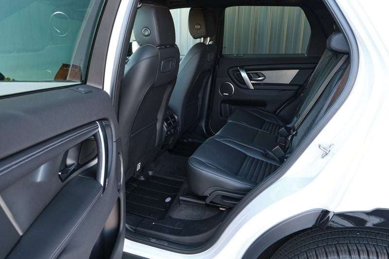 2025 Land Rover Discovery Sport P250 Dynamic SE image 5
